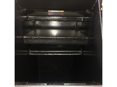 608930753_w640_h640_image